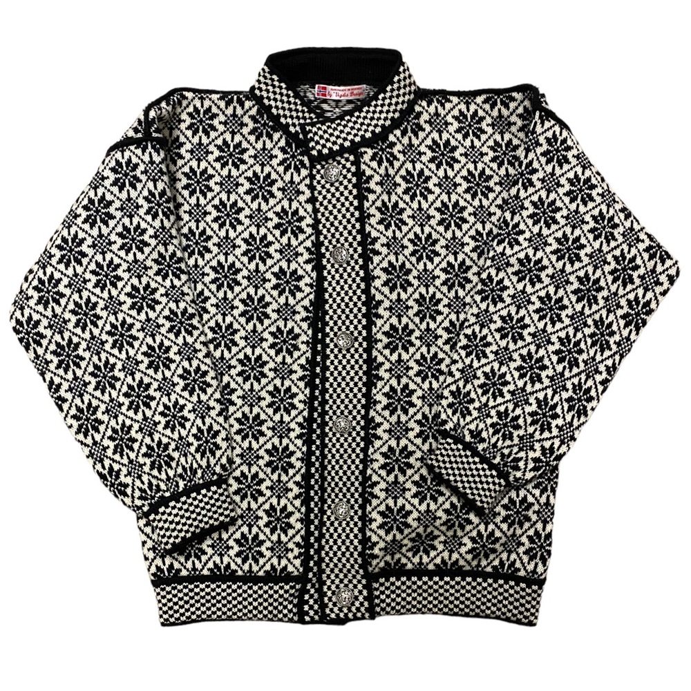 Authentic Hand Made Norwegian Wool Sweater by Vigdis Design